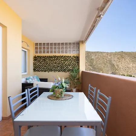 Ocean View Roque Del Conde アパート